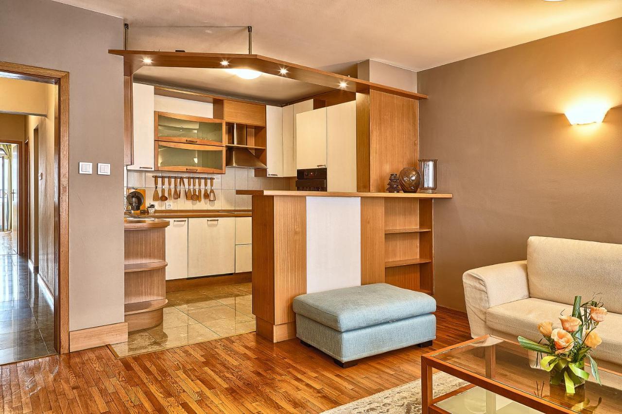 Baratero City II Apartments Sofia Exterior photo